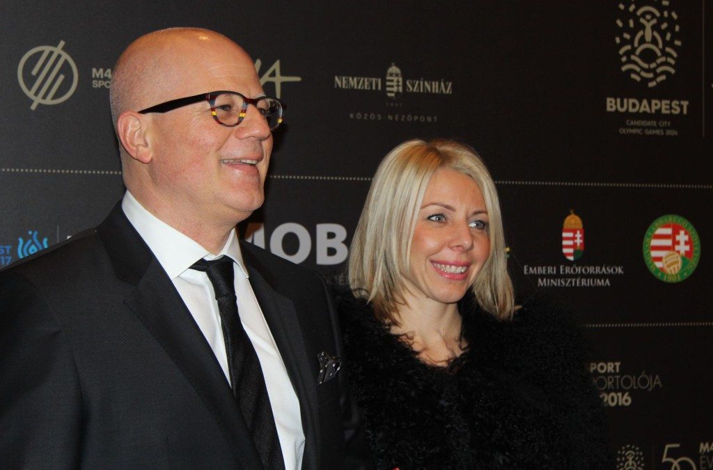 M4 Sport - Az Év sportolója gála - Héder Barna, az M4 Sport sportigazgatója és felesége, Héder Ildikó - Fotó: Kristóf Lajos
