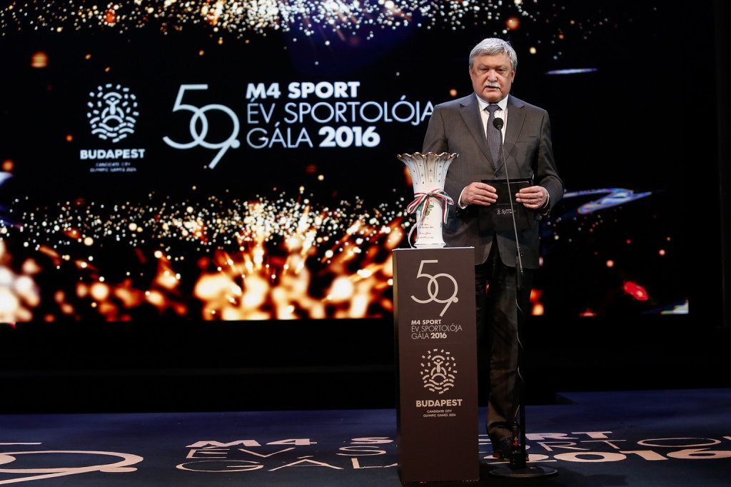 M4 Sport - Az Év sportolója gála - Csányi Sándor, a Magyar Labdarúgó Szövetség elnöke - Fotó Kozma János