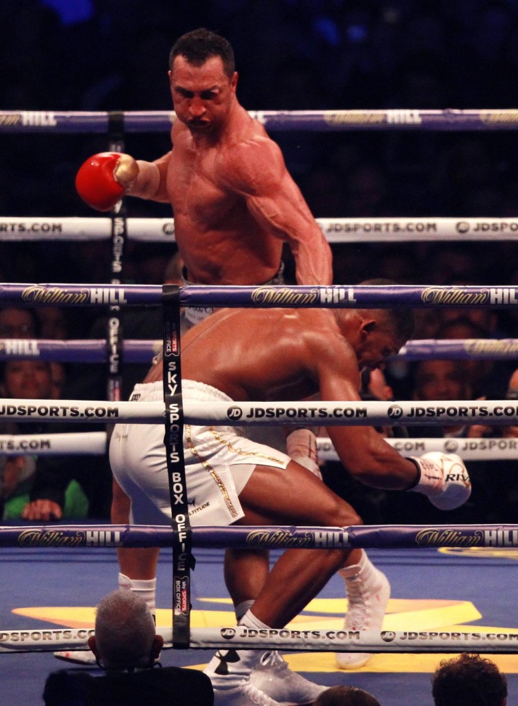JOshua-Klicsko meccs a Wembleyben (Fotó: EPA/Sean Dempsey)