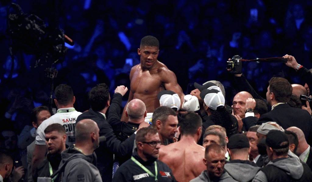 JOshua-Klicsko meccs a Wembleyben (Fotó: EPA/Sean Dempsey)