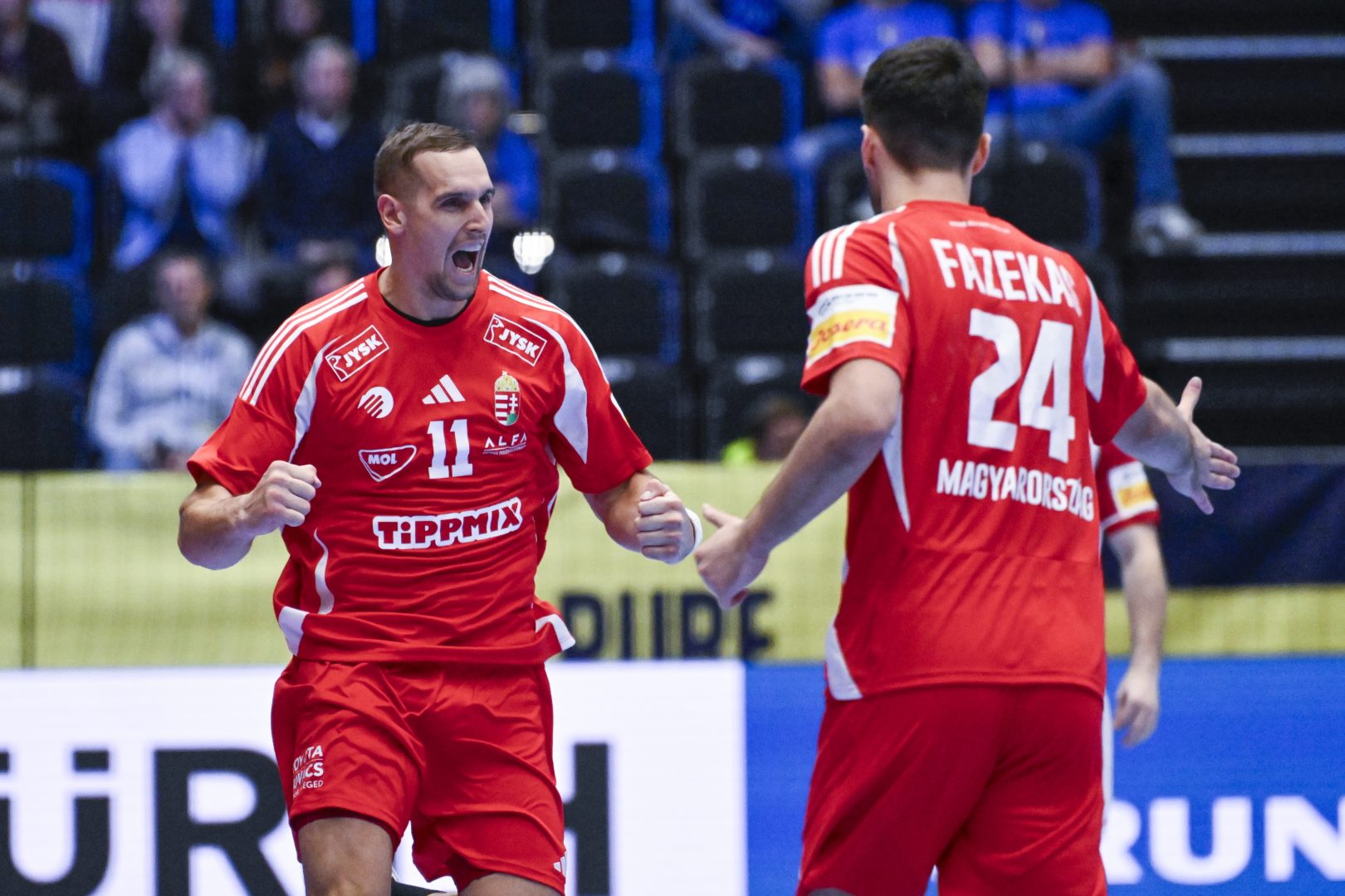 LIGETVÁRI Patrik; FAZEKAS Gergõ