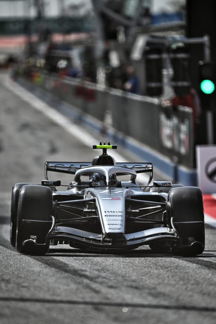 Motor Racing - Formula One Testing - Bahrain Test One - Day One - Sakhir, Bahrain