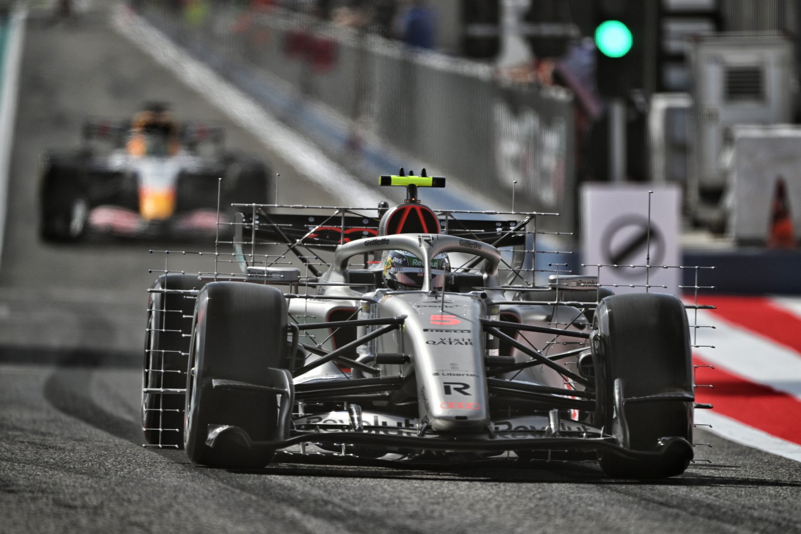 Motor Racing - Formula One Testing - Bahrain Test One - Day One - Sakhir, Bahrain