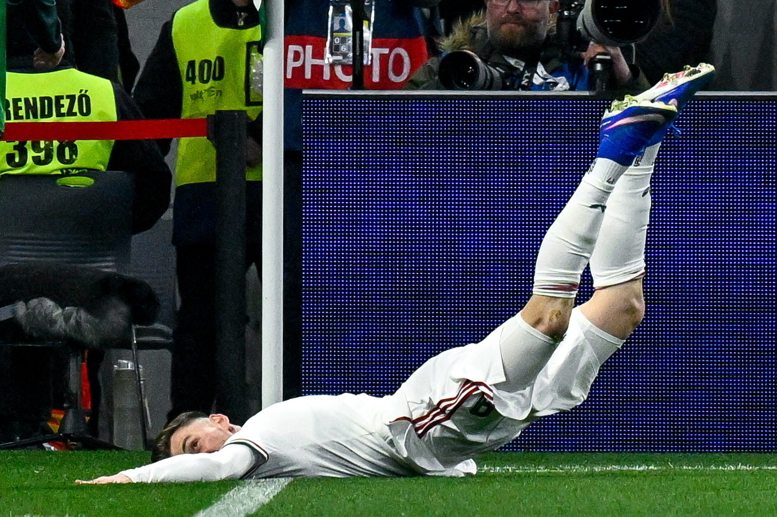 SCHÖN Szabolcs