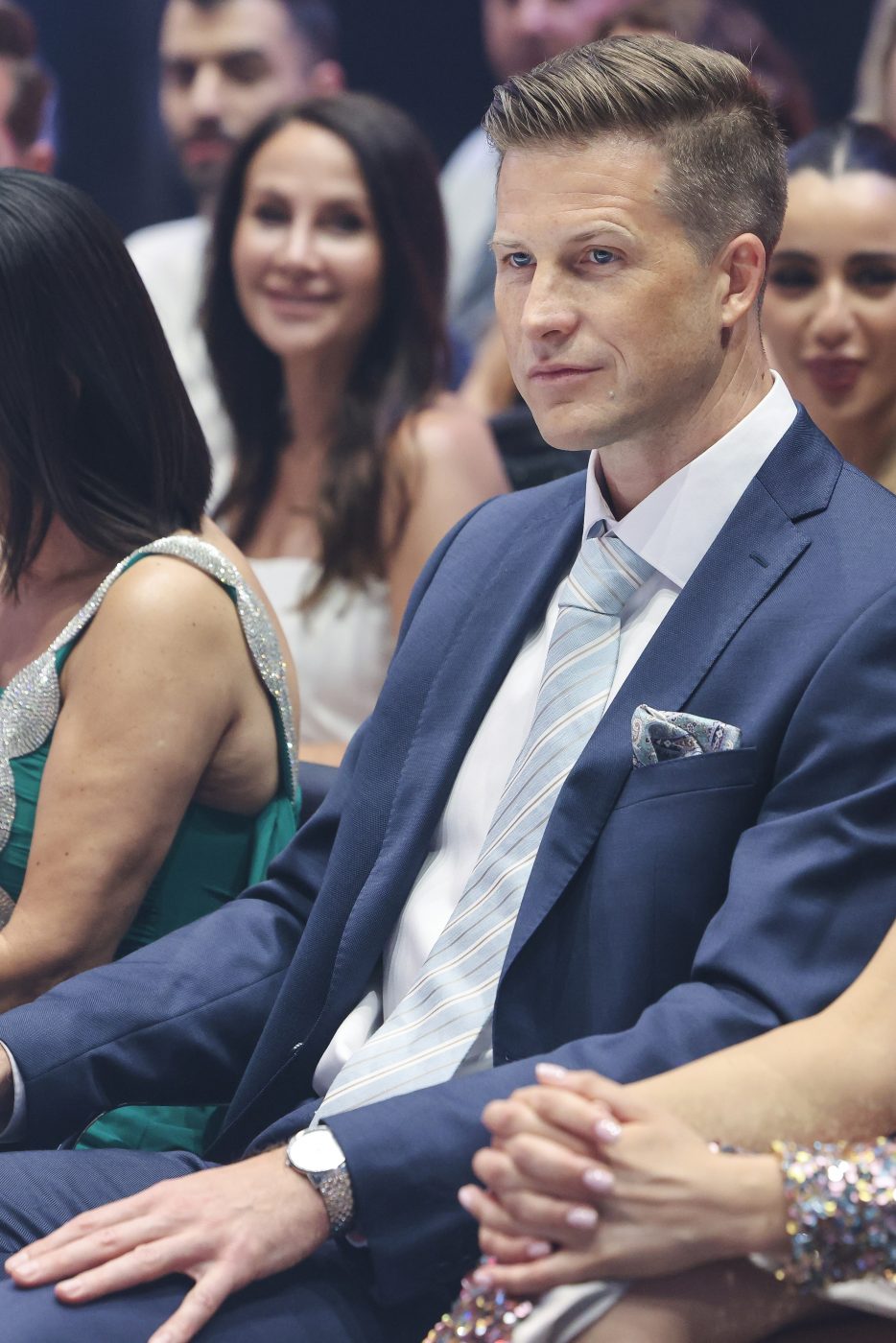 Szívós Zoltán, a közmédia Teletorna címû mûsorának edzõje a Magyarország Szépe - Miss World Hungary szépségverseny döntõjében a Médiaszolgáltatás-támogató és Vagyonkezelõ Alap (MTVA) óbudai gyártóbázisán 2025. június 22-én.