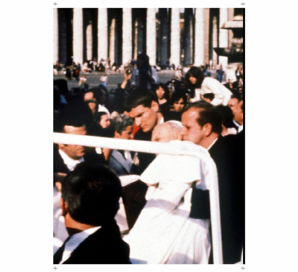 Merénylet II. János Pál pápa ellen