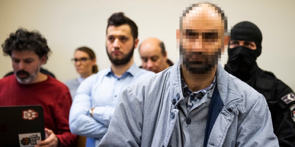 Az Ahmed H. kontra Miniszterelnöki Kabinetiroda polgári per tárgyalása Budapesten