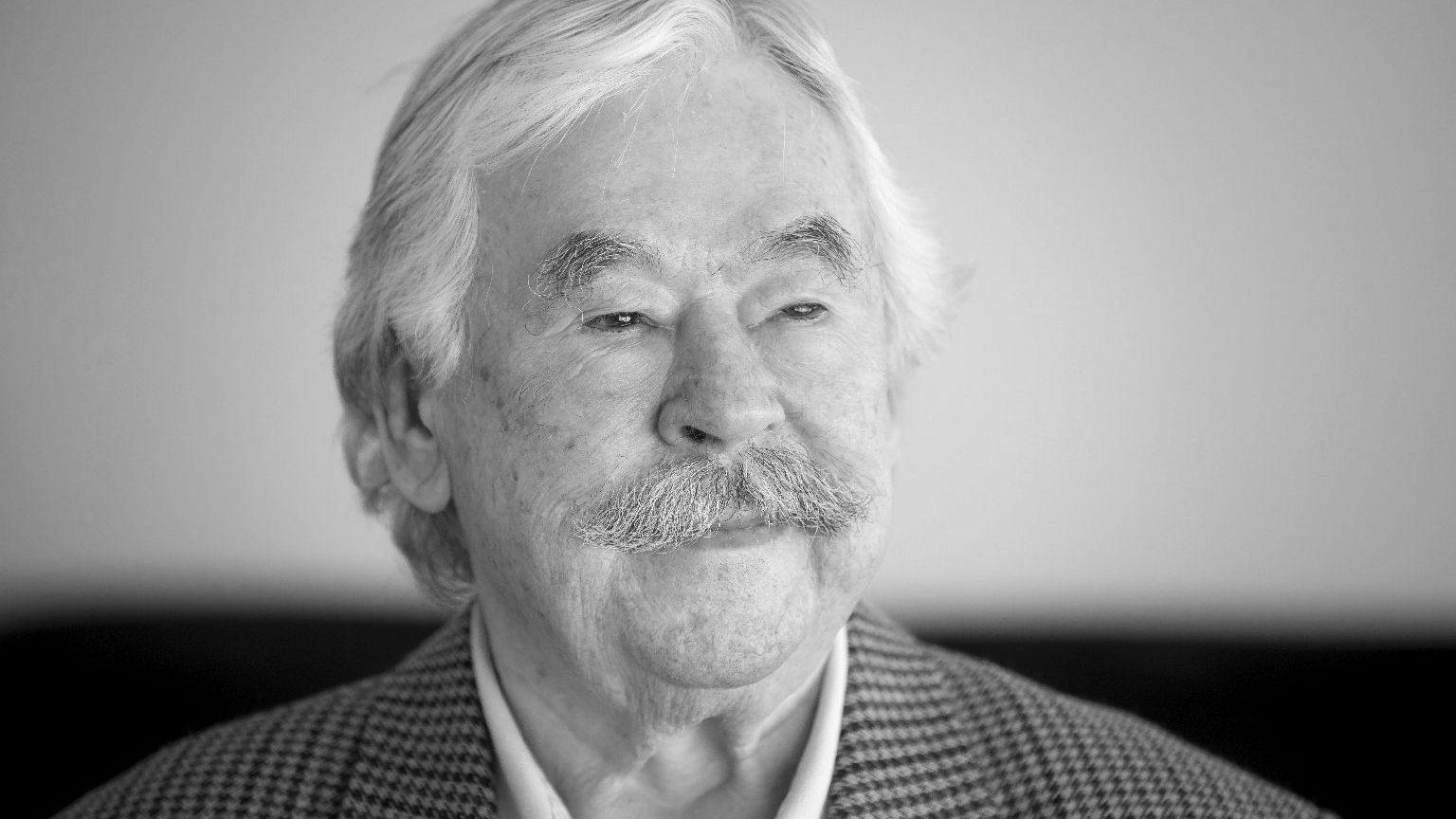 Generációk nőttek fel legendás meséin – Csukás Istvánra emlékezünk